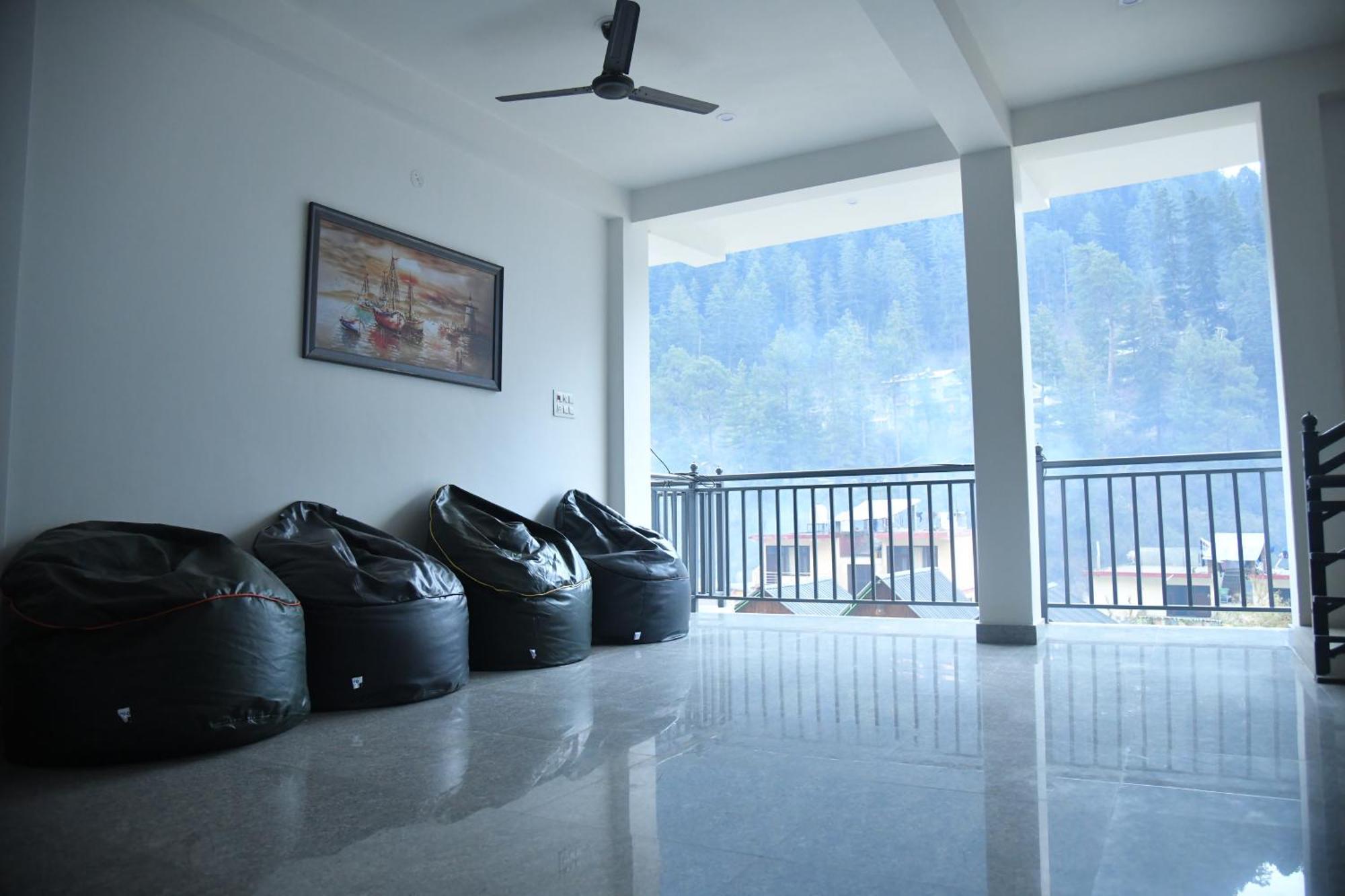 Lazy Monk Hostel, Kasol Zewnętrze zdjęcie