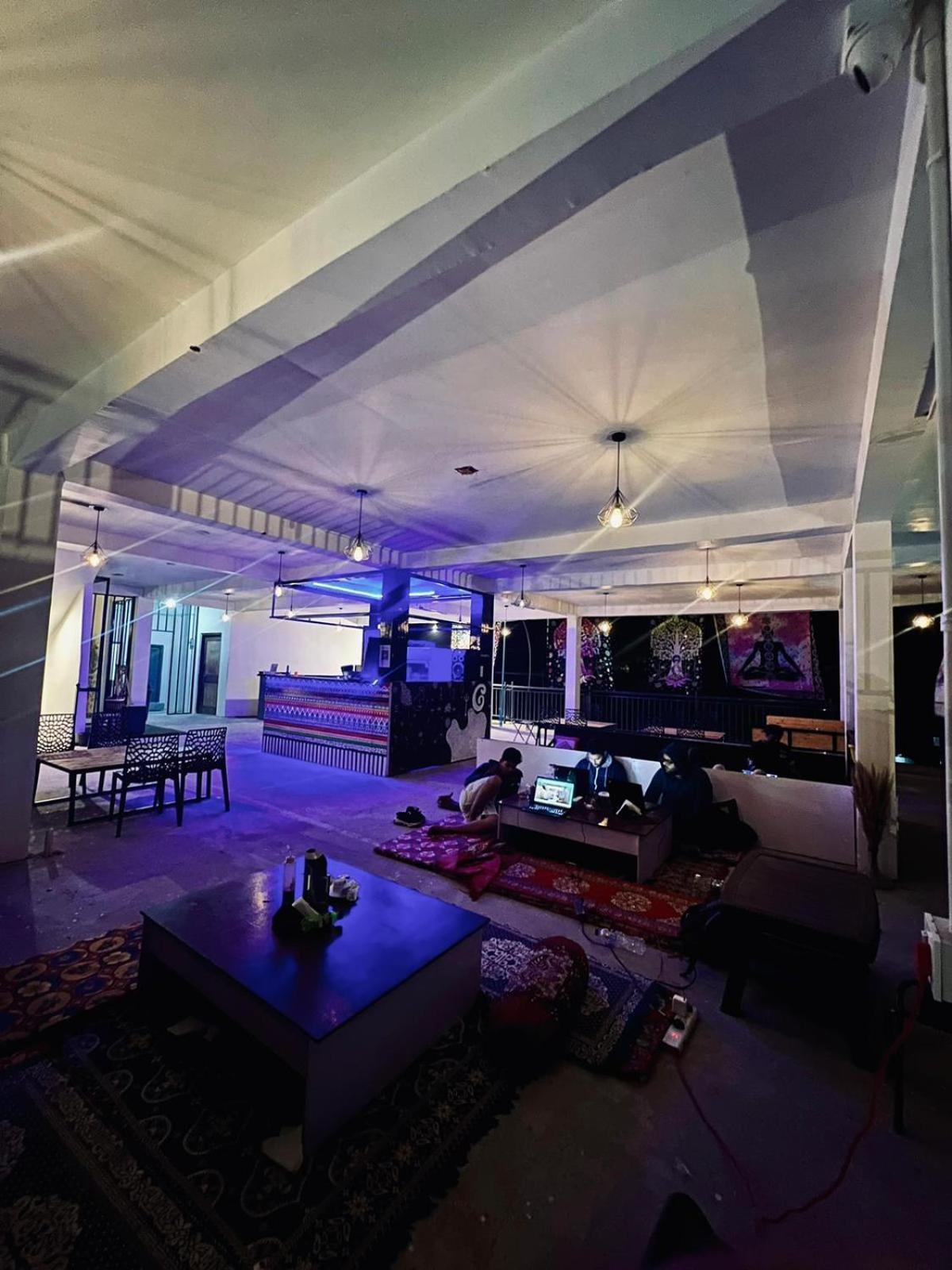Lazy Monk Hostel, Kasol Zewnętrze zdjęcie
