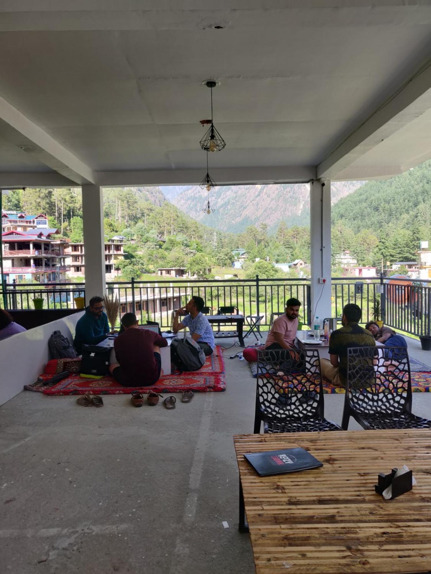 Lazy Monk Hostel, Kasol Zewnętrze zdjęcie
