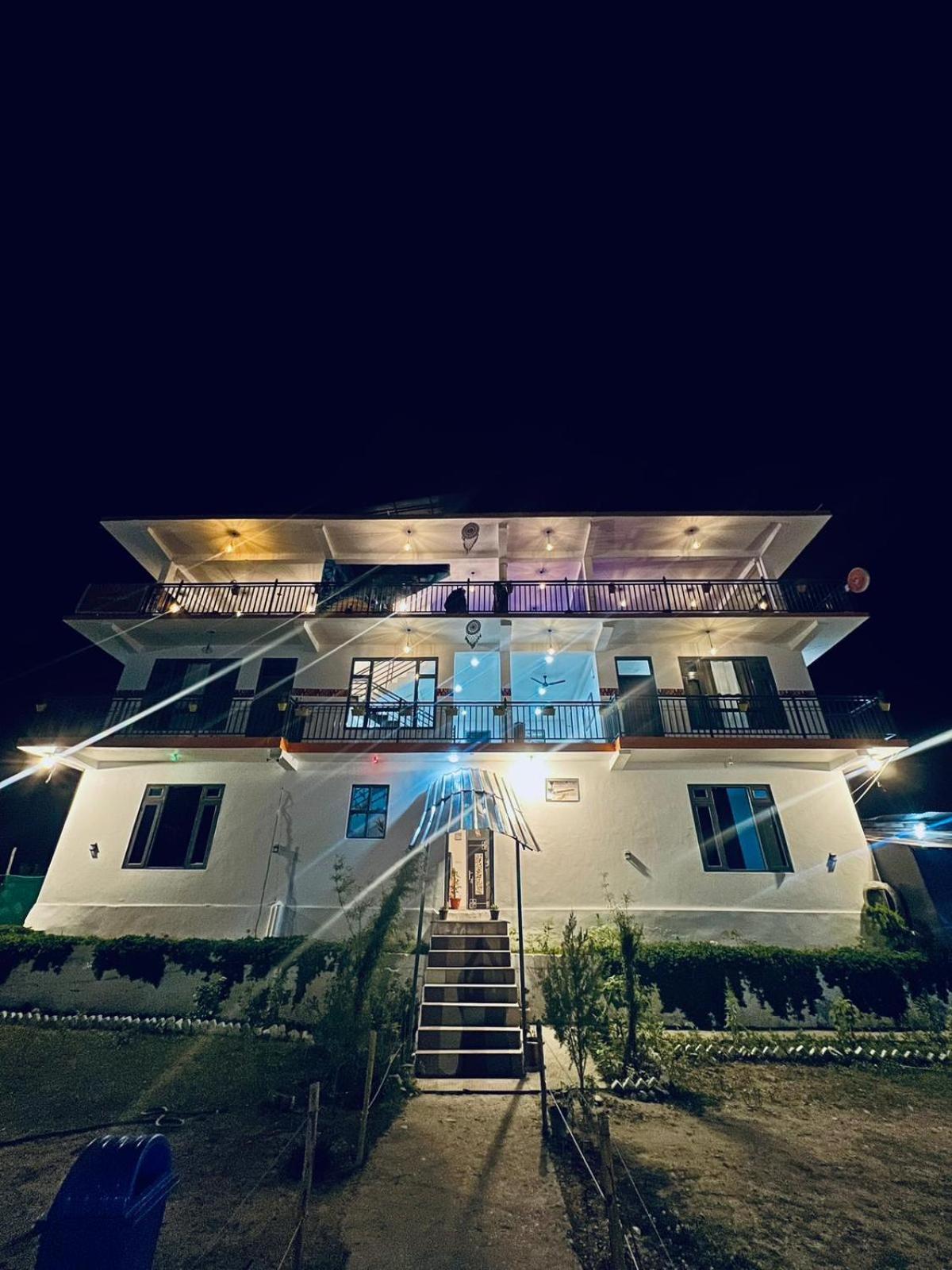 Lazy Monk Hostel, Kasol Zewnętrze zdjęcie